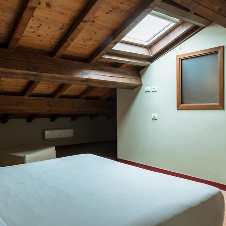 Osteria Luxury Apartments ペスキエーラ・デル・ガルダ エクステリア 写真