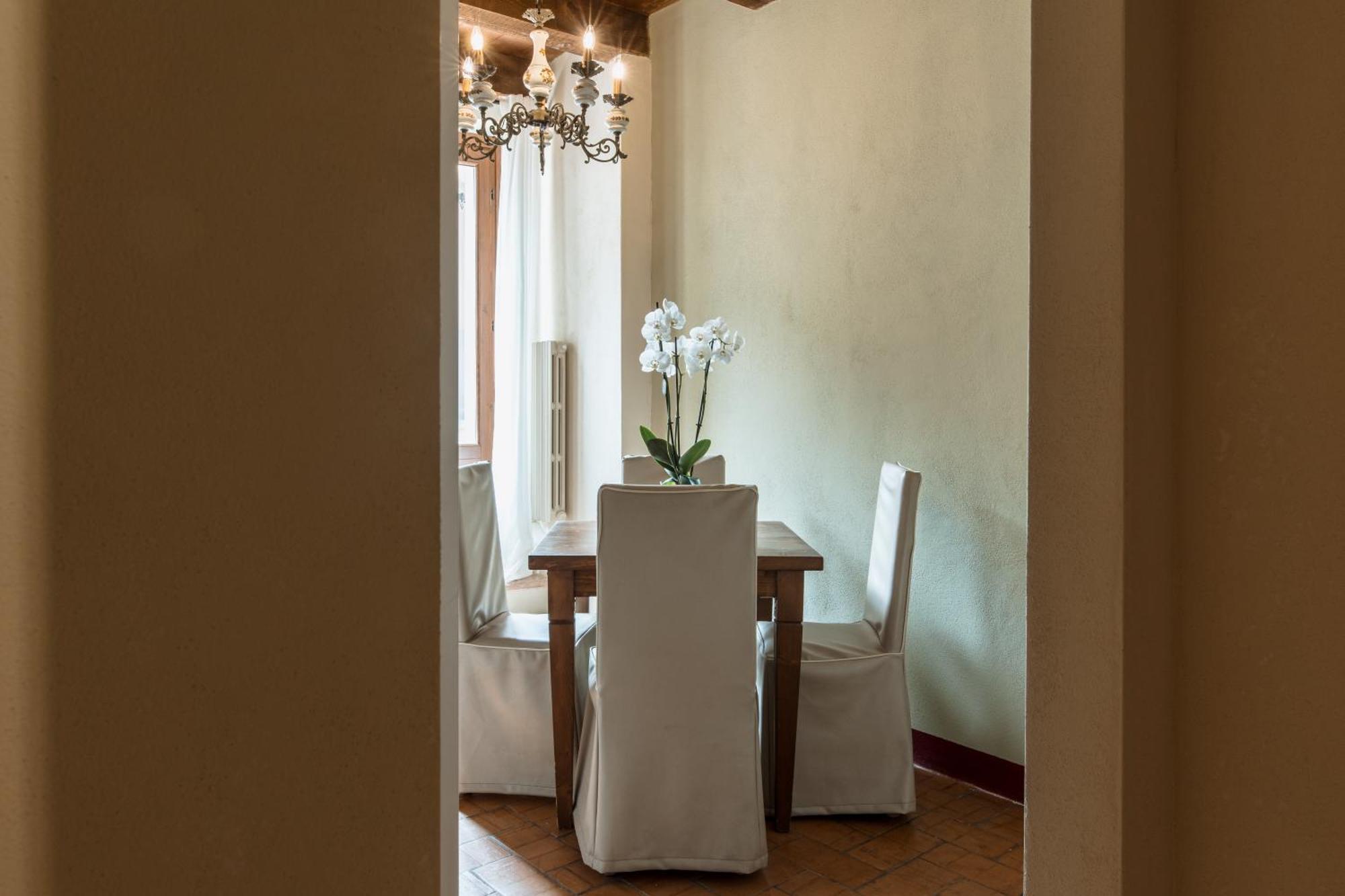 Osteria Luxury Apartments ペスキエーラ・デル・ガルダ エクステリア 写真