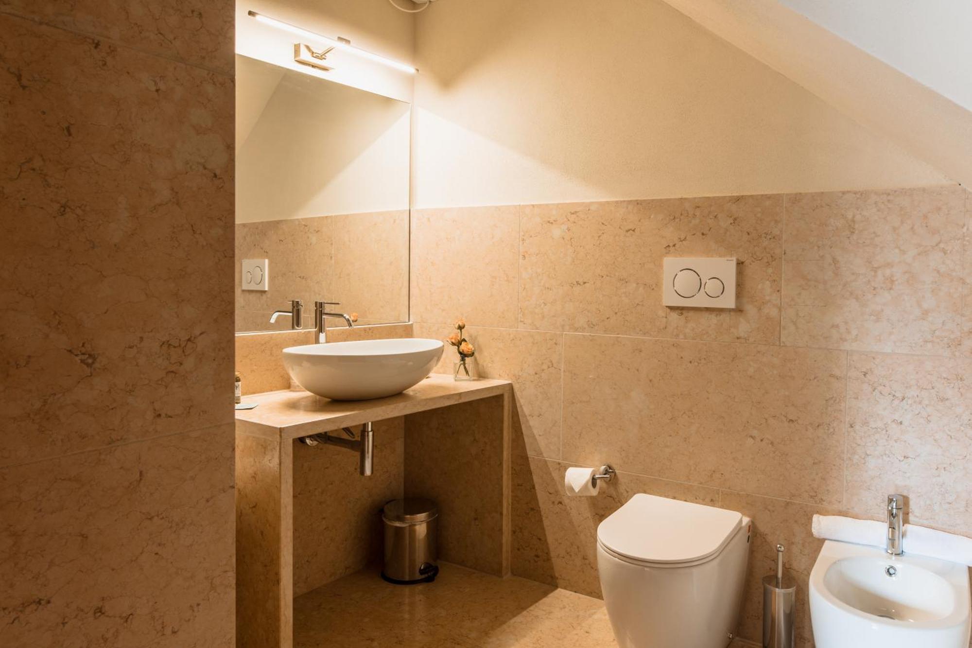 Osteria Luxury Apartments ペスキエーラ・デル・ガルダ エクステリア 写真